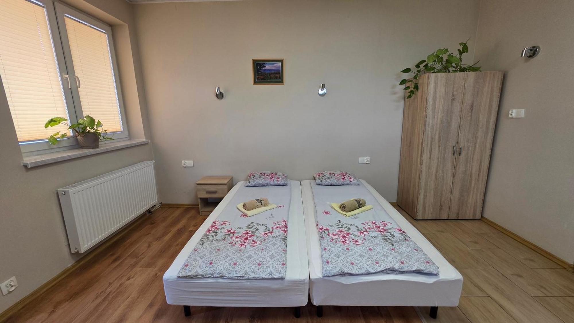 Nad Zalewem 500-163-489 Hotel Zegrze Poludniowe ภายนอก รูปภาพ