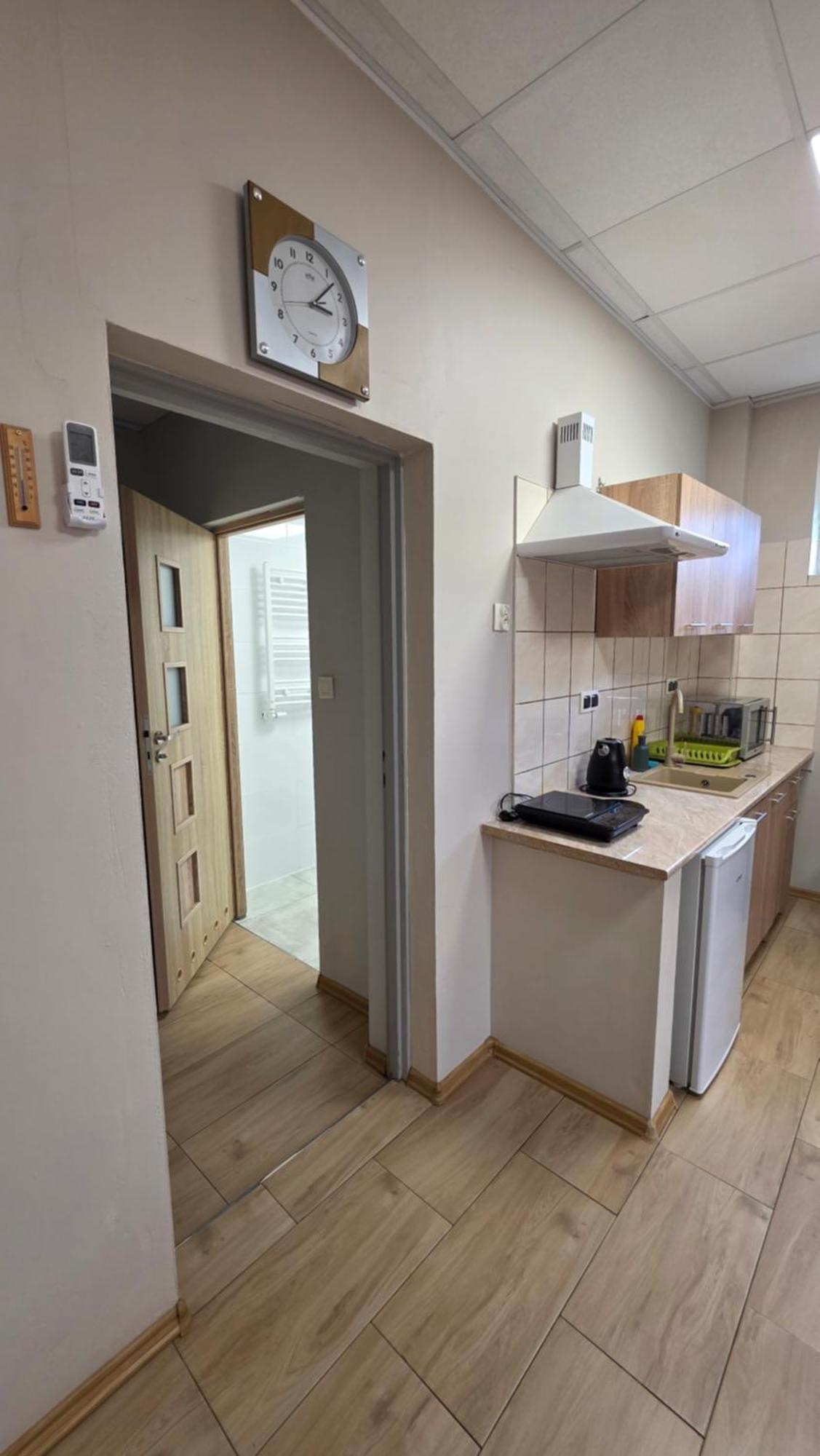 Nad Zalewem 500-163-489 Hotel Zegrze Poludniowe ภายนอก รูปภาพ